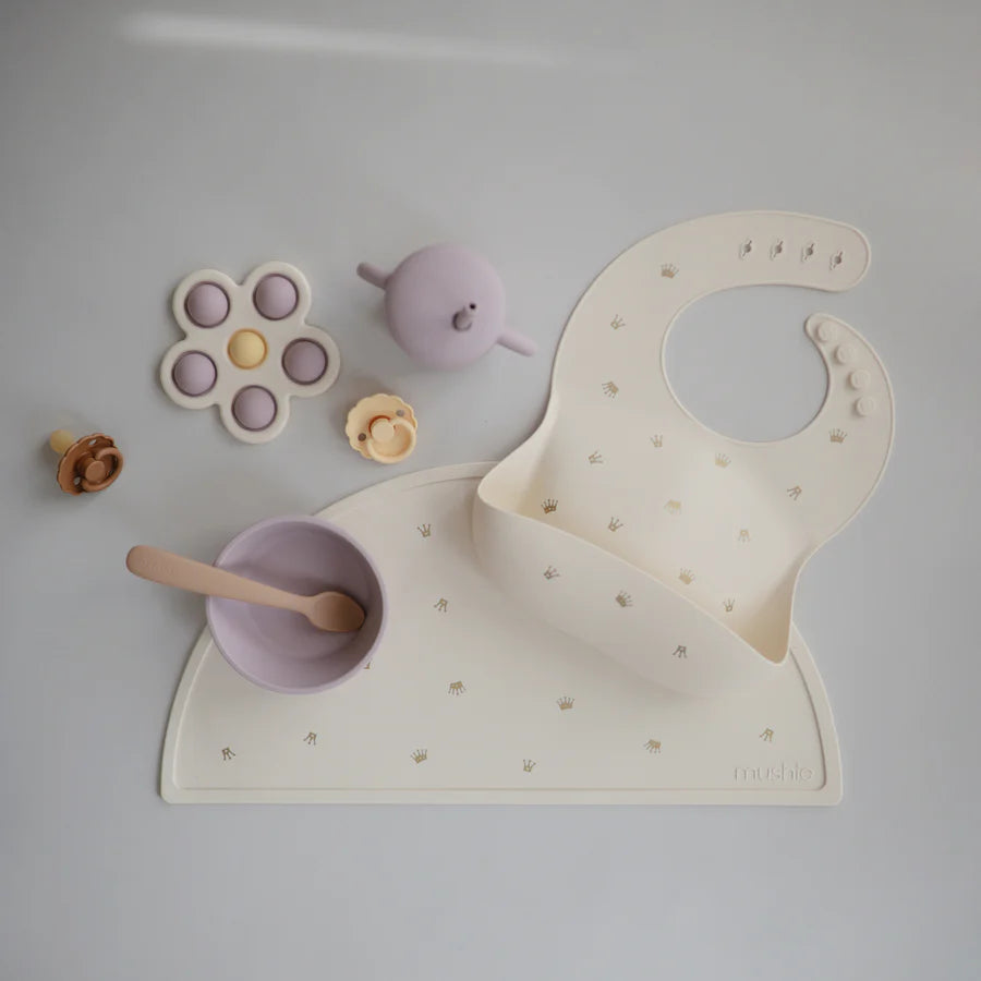 Mushie Silicone Bib