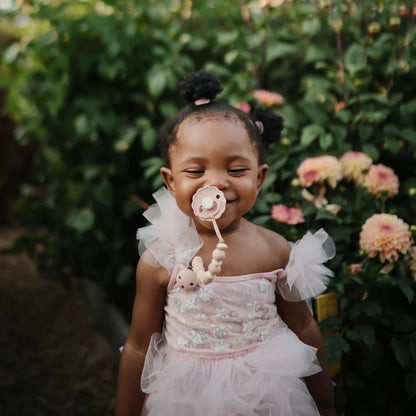 Mushie Silicone Pacifier Clip Ari