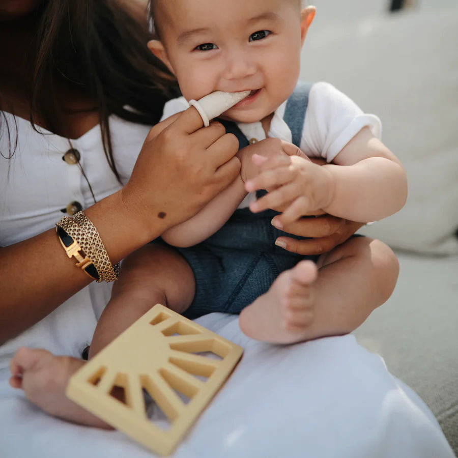 Mushie Sun Teether